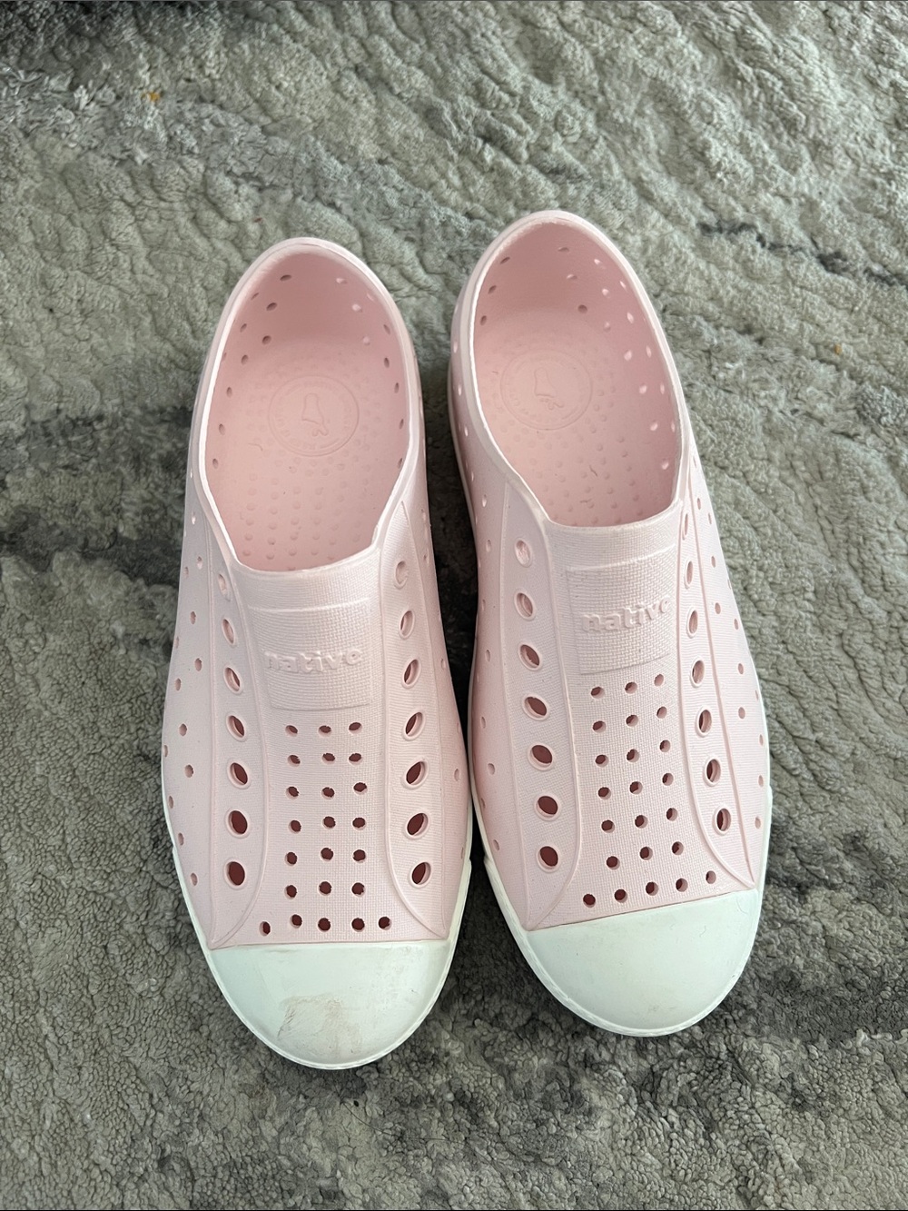 Pink natives size J2
